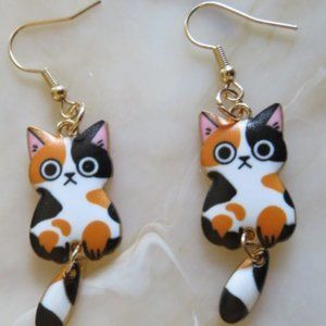 nwot CALICO Cat Earrings Metal Tails Swing 5 cm (F23)